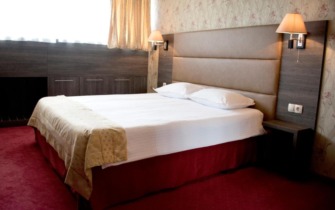 스파 호텔 드보렛사 벨린그래드 외부 사진 A double bed