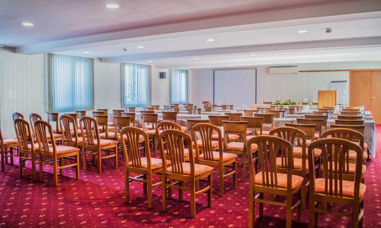 스파 호텔 드보렛사 벨린그래드 외부 사진 Conference room